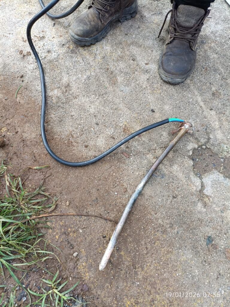 Haste de Aterramento Improvisado Em Obras de Pipe Jacking